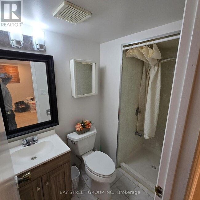 Photo - 129 Huntington Park Dr