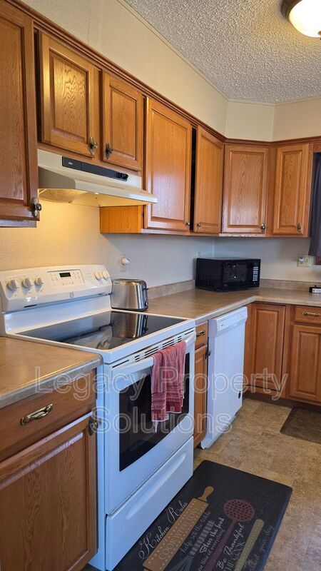 Photo - 1304 E Ingals Ave