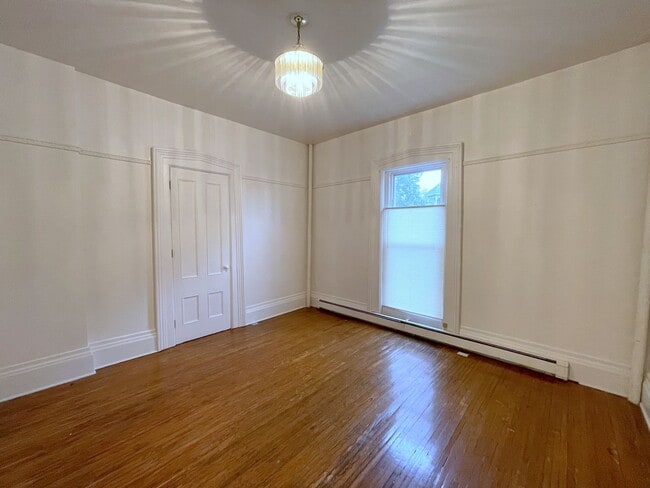 Photo - 203-2 6th Unit 203-2 6th St