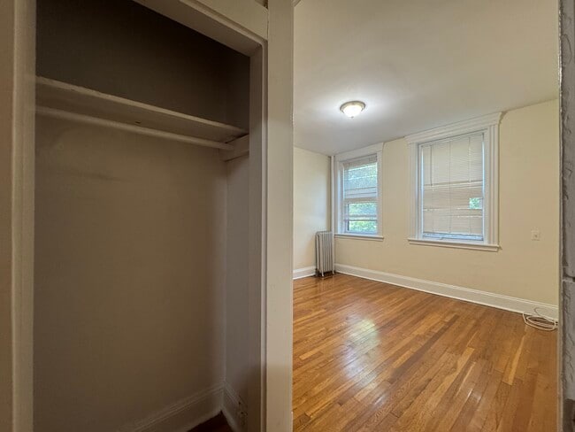 390 Riverway Unit 14