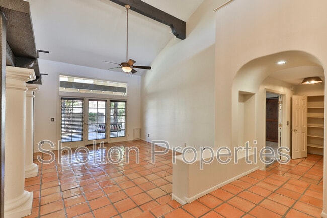 Photo - 2708 E Leonora St