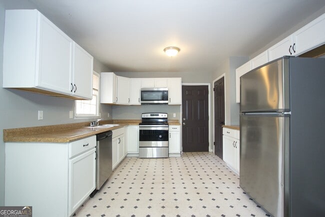 Photo - 2974 McGlynn Ct