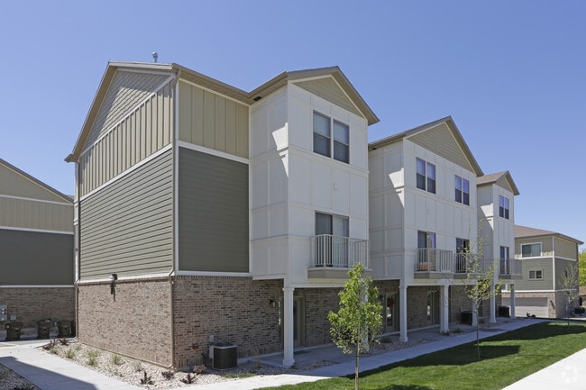 Bella Grace - Bella Grace