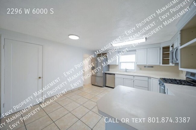 Photo - 2296 W 6000 S