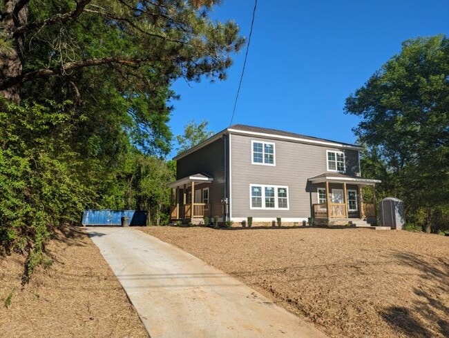 Photo - 513 Martin St