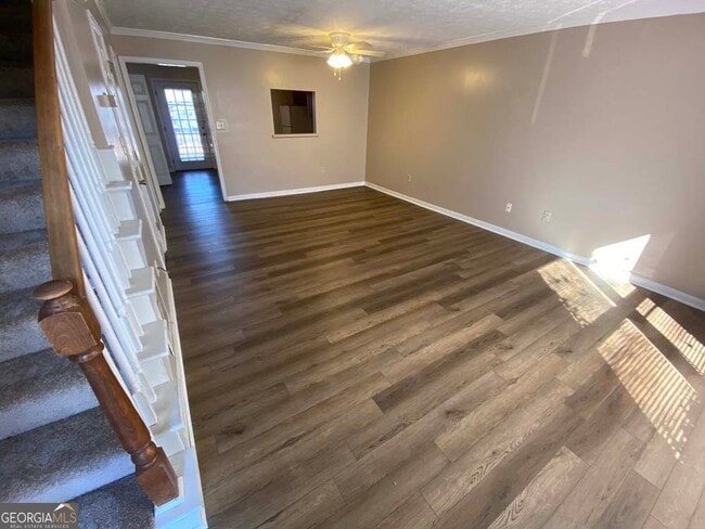 Photo - 156 Berlin Ct