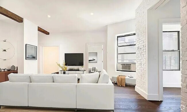 Building Photo - 114 Ridge St Unit 2B Rental