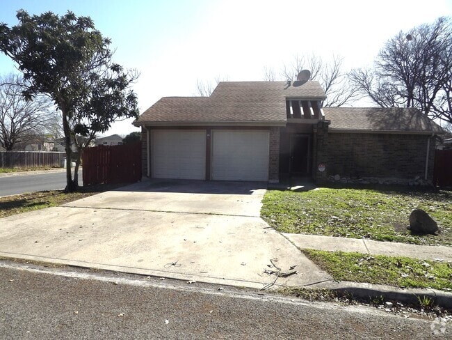 Building Photo - 9502 Woodland Hills Rental