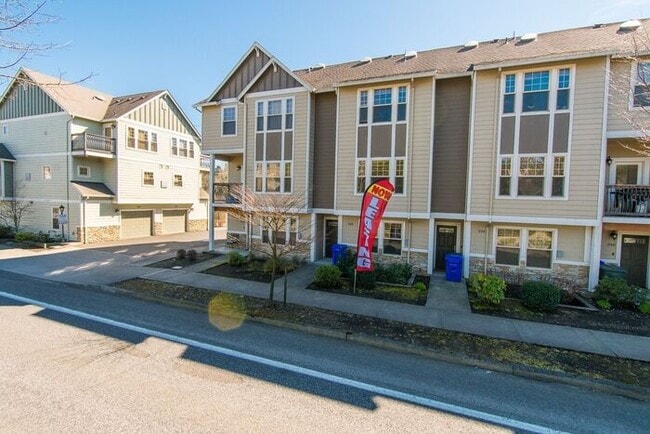 Photo - Springwater Corridor: Your Serene Home Awa...
