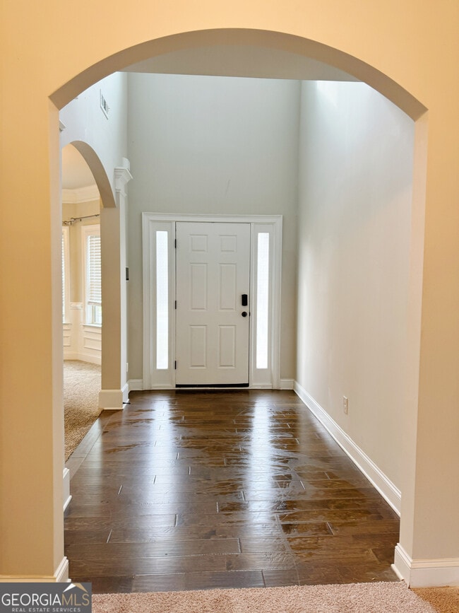 Photo - 732 Sanctuary Ln