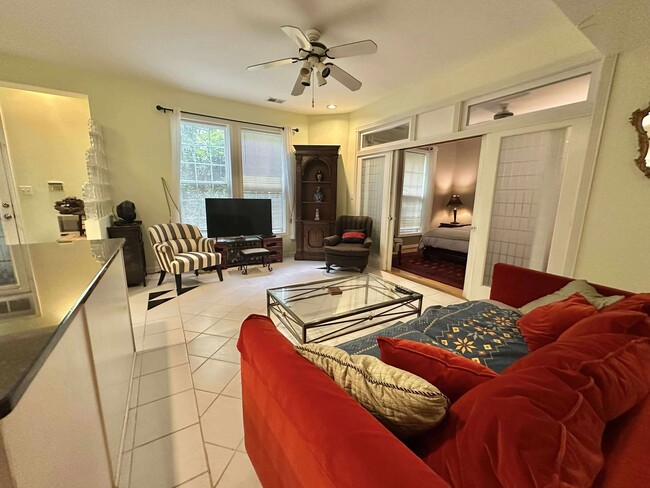 Photo - 2403 Shreve Hill Rd Unit B