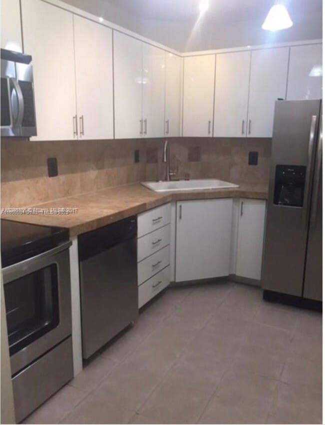 Building Photo - 3123 Oakland Shores Dr Unit D108 Rental