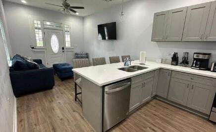 Photo - 4221 General Ogden St