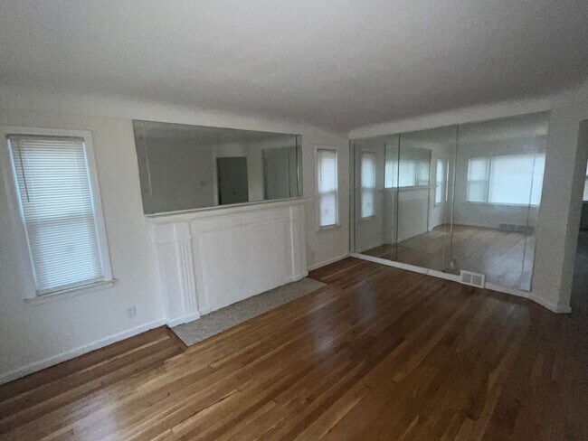 Photo - Open House Schedule Mon 5.20.24 @ 10:30am,...