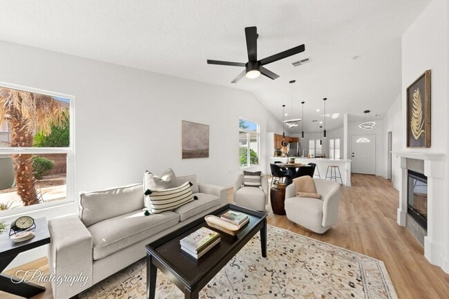 Photo - 3 Bedroom Home In SunRiver Community 55+