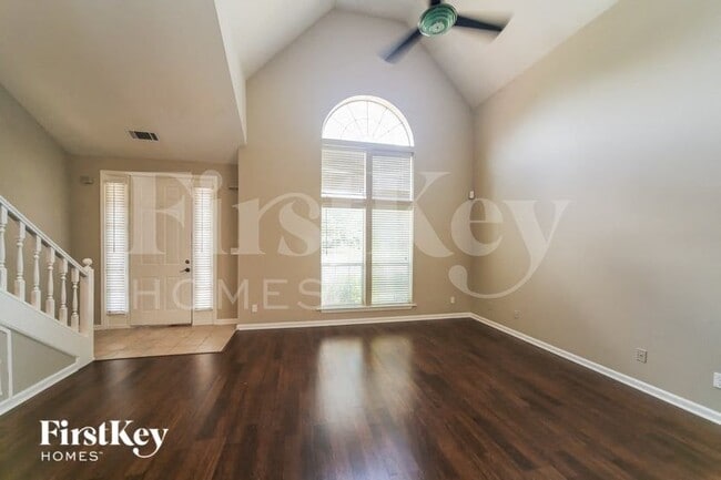 Photo - 10432 Kensington Cir