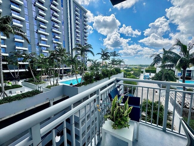 Photo - 300 S Australian Ave Unit 818