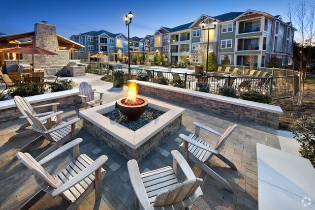 Fire Pit - Wiregrass at Stone Oak