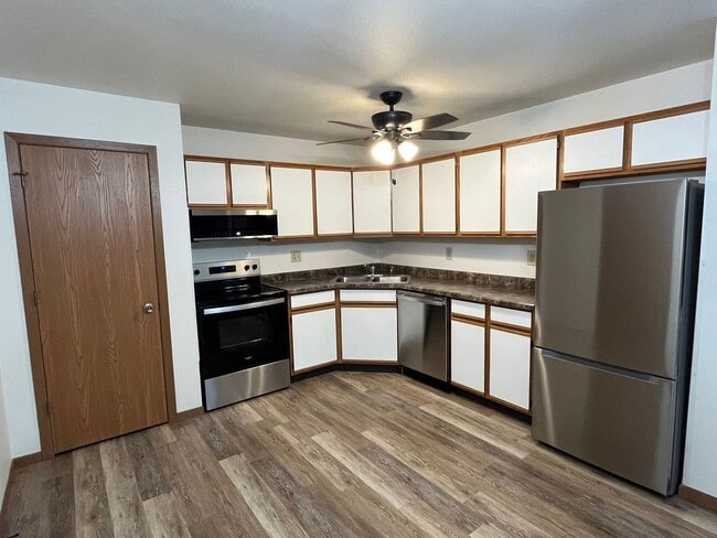 Building Photo - 2720 Washington Ave Unit #C
