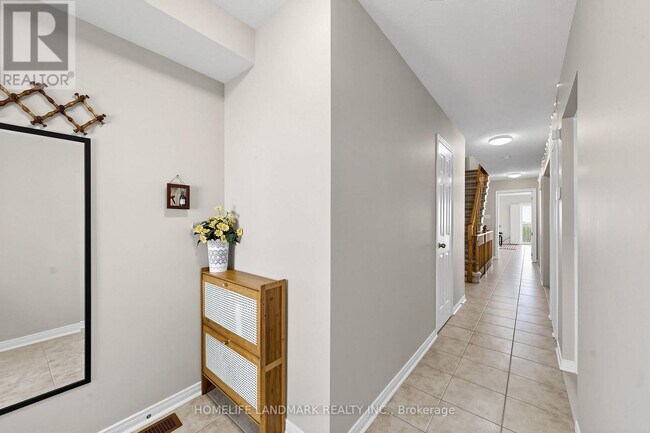 Photo - 113 Guinevere Rd