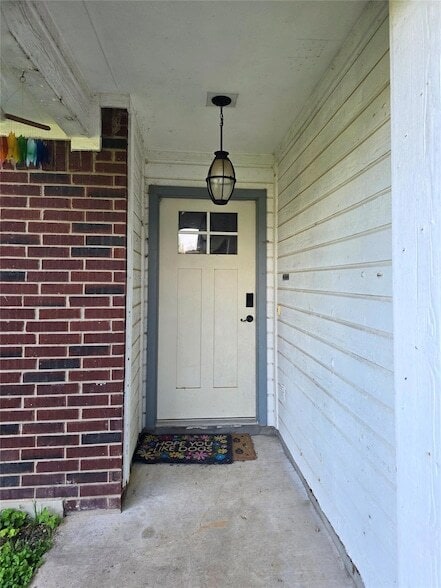 Photo - 2303 Darnell Dr