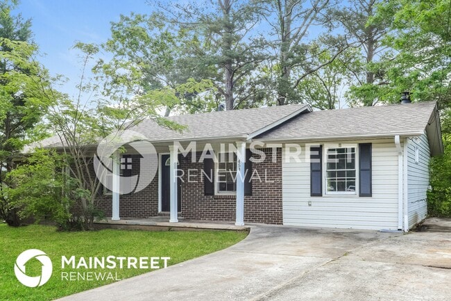 Photo - 454 Roxbury Dr