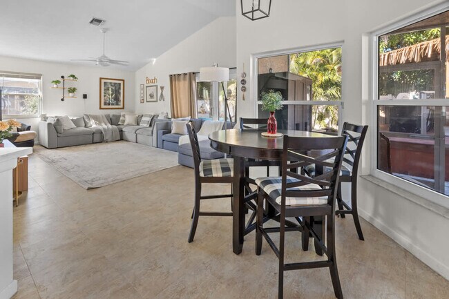 7071 SW 20th St Unit SI ID1504077P