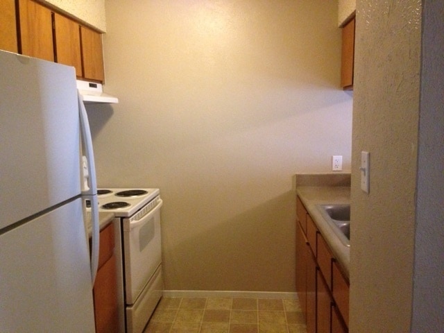 Building Photo - Cedar Ridge Apartments