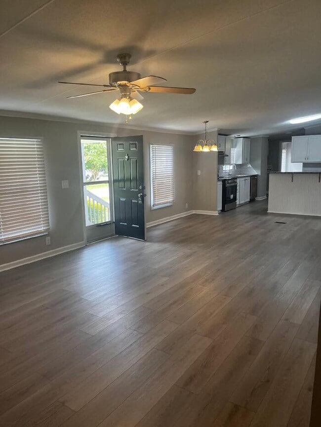 Photo - 4 Bedrooms 3 Bath