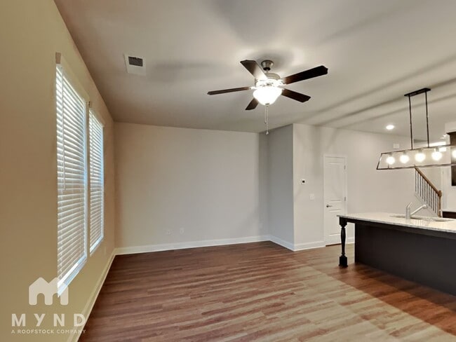 Photo - 6174 Ripple Wy