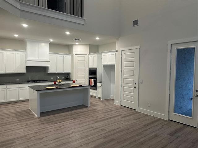 Photo - 401 Osprey Ln