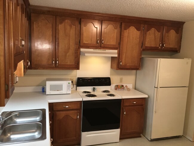 *Representation, not actual unit. - 511 Banks Rd Unit B