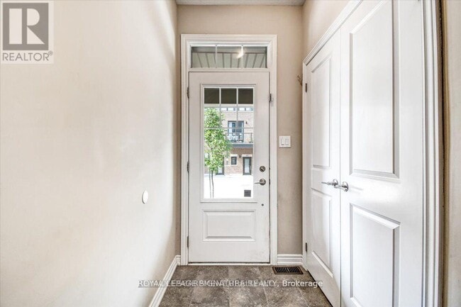 Photo - 68 Esplanade Ln