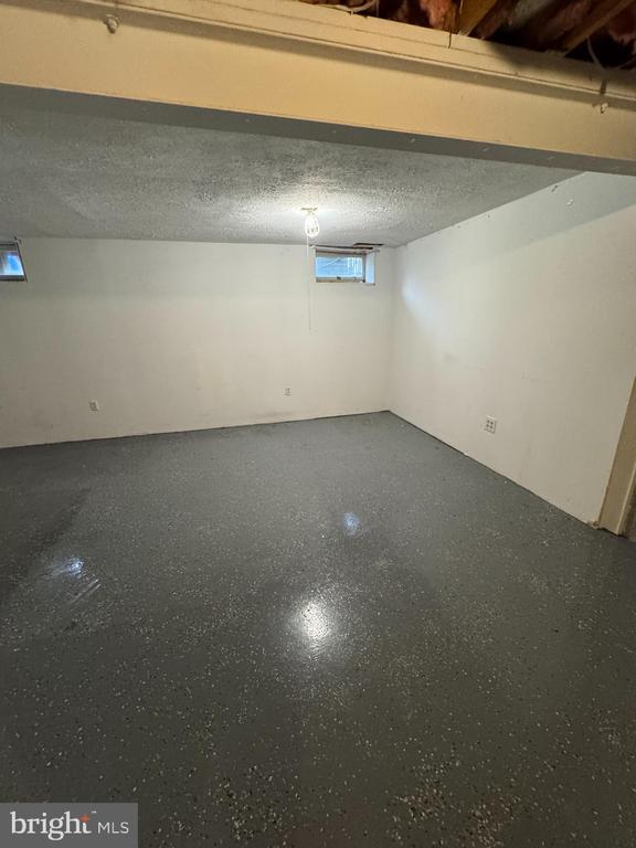 Photo - 9730 Red Clover Ct