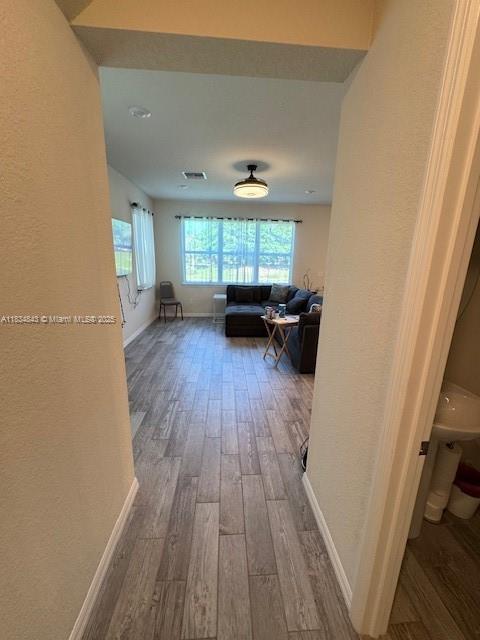 Photo - 1063 Eucalyptus Dr