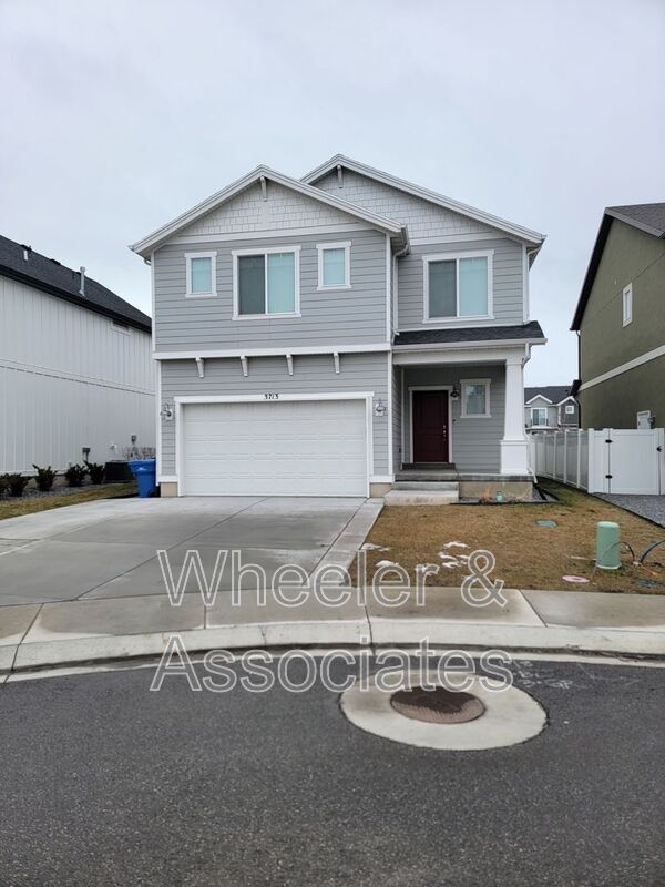 Building Photo - 3713 W Cold Pond Ave