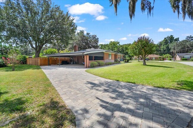 Building Photo - 4804 River Basin Dr S Rental