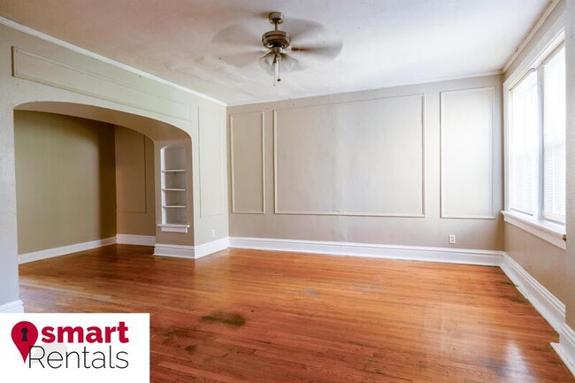 Building Photo - 3858 Bamberger Ave Rental
