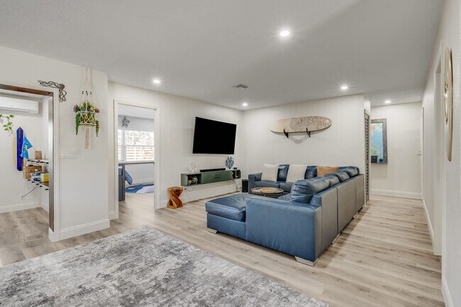 Photo - 415 N Shore Dr Unidad ID1459973P