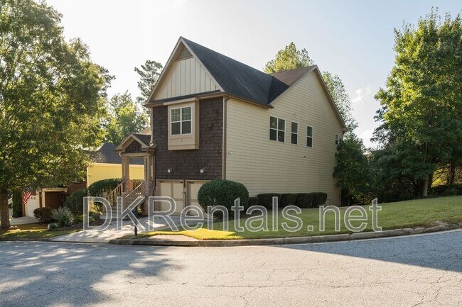 Photo - 2707 Silver Hill Terrace SE