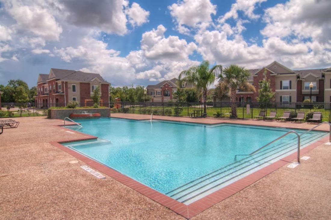 Windshire Apartments - Windshire Apartments