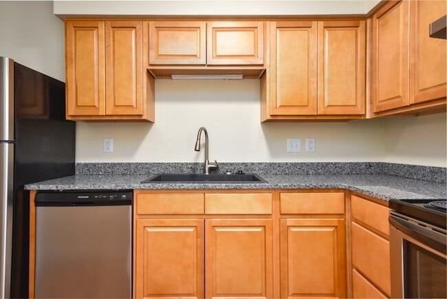 Photo - Table Rock Apartments Unidad B18