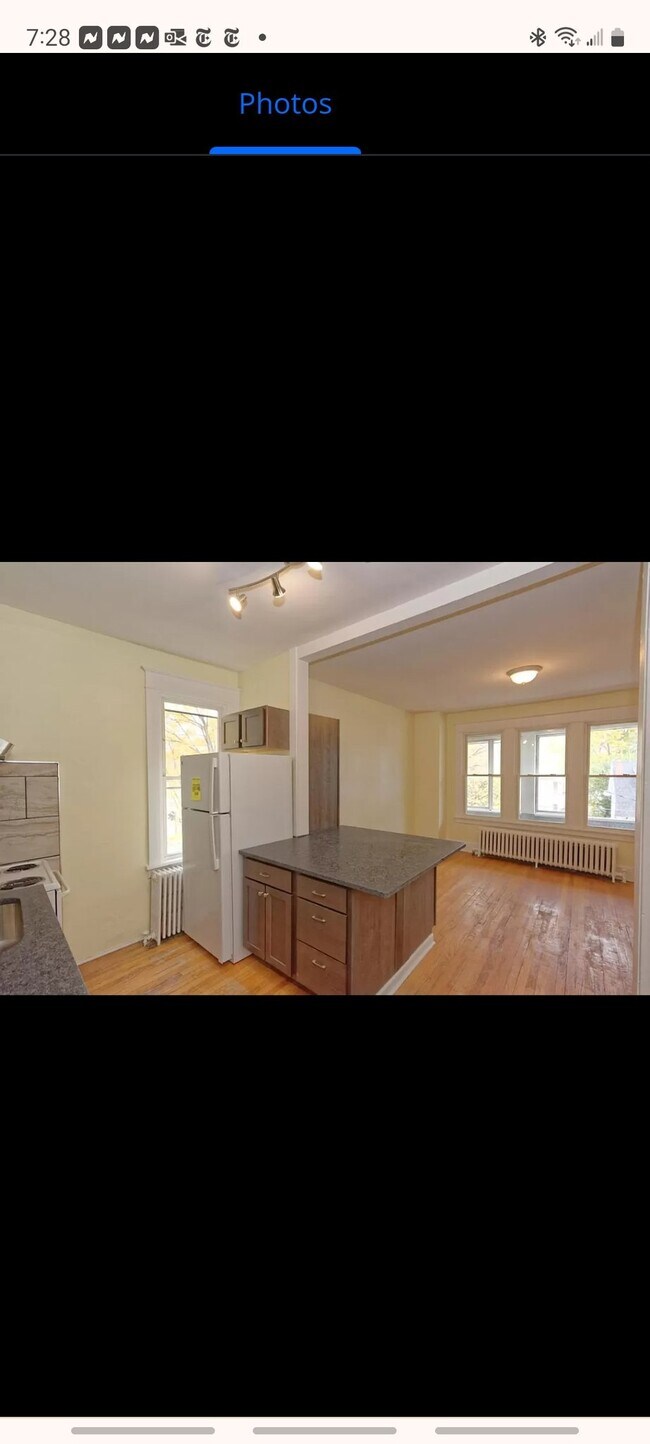 Photo - 876 Warren St Unit 2