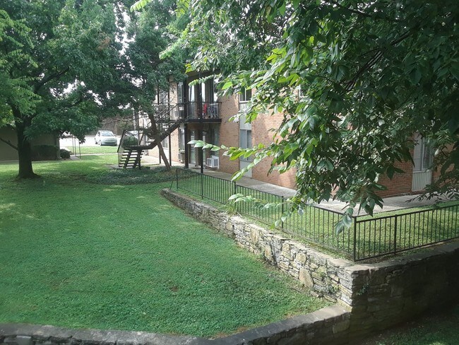 View - 2601 Hillsboro Pike Unit G-15