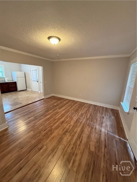 Photo - 508 E Liberty