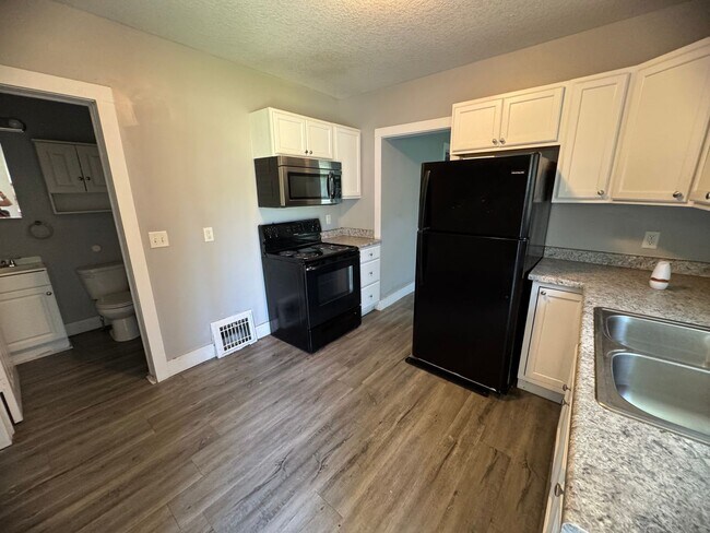 Photo - 929 4th Ave Unit 931