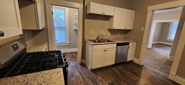 Photo - Spacious corner lot home with great natural light!
