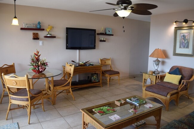 Photo - Kalama Terrace Upstairs Furnished Unit Ava...