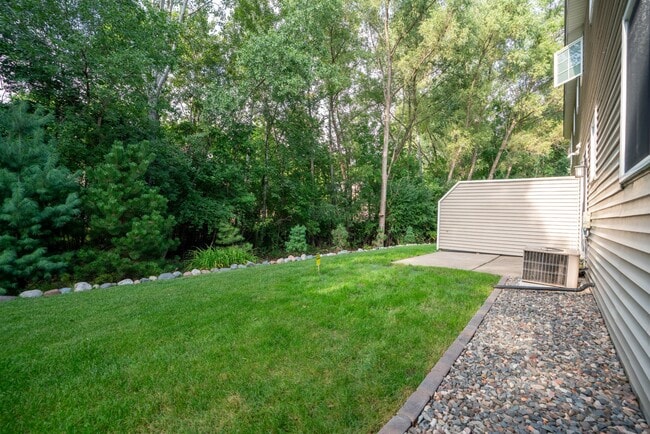 Photo - 10783 Tamarack Cir