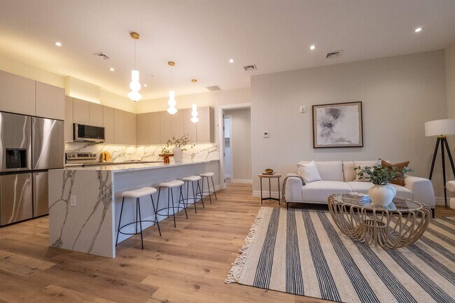 Photo - 1722 SPRINGFIELD Ave Unit 404